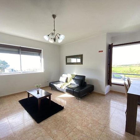 Luz'S Retreat Apartment ปอนตาเดลกาดา ภายนอก รูปภาพ