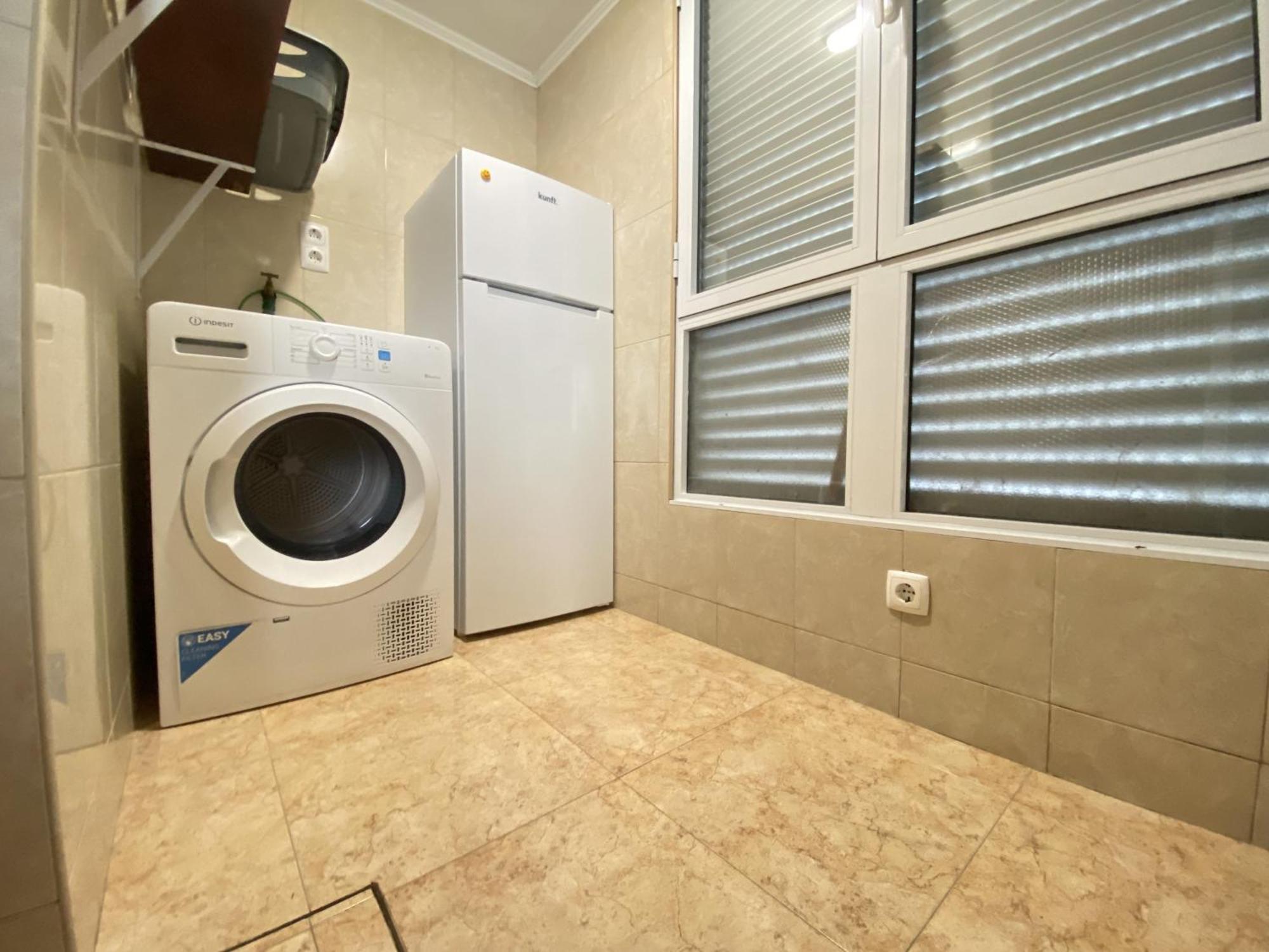 Luz'S Retreat Apartment ปอนตาเดลกาดา ภายนอก รูปภาพ