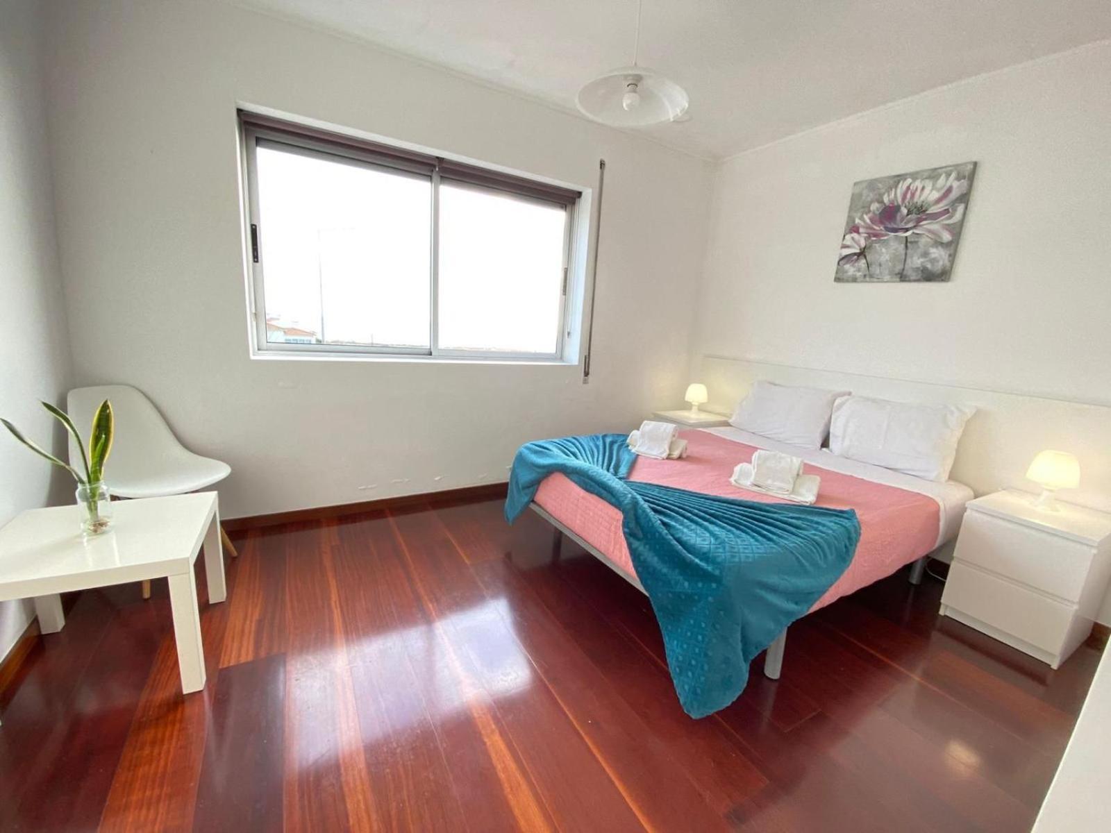 Luz'S Retreat Apartment ปอนตาเดลกาดา ภายนอก รูปภาพ